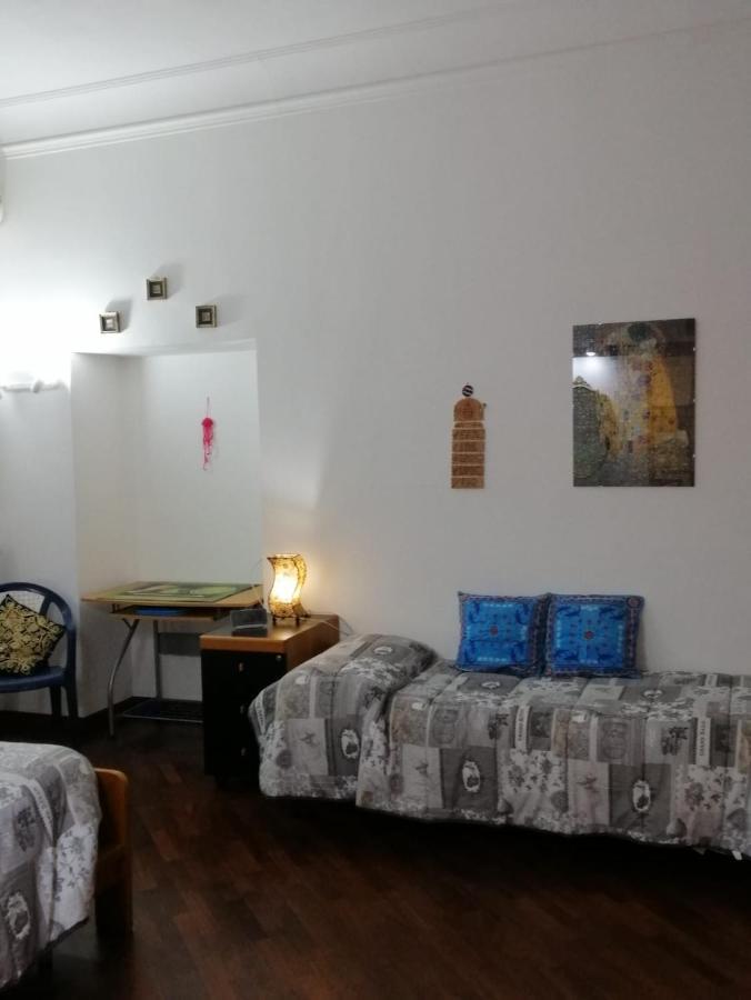 Ferienwohnung La Casa Di Tania A Napoli Exterior foto